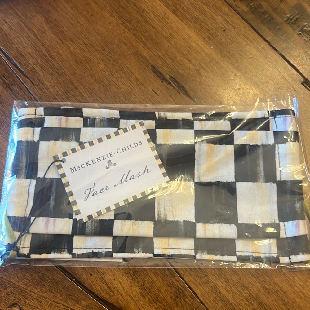 New MacKenzie-Childs Courtly check face mask